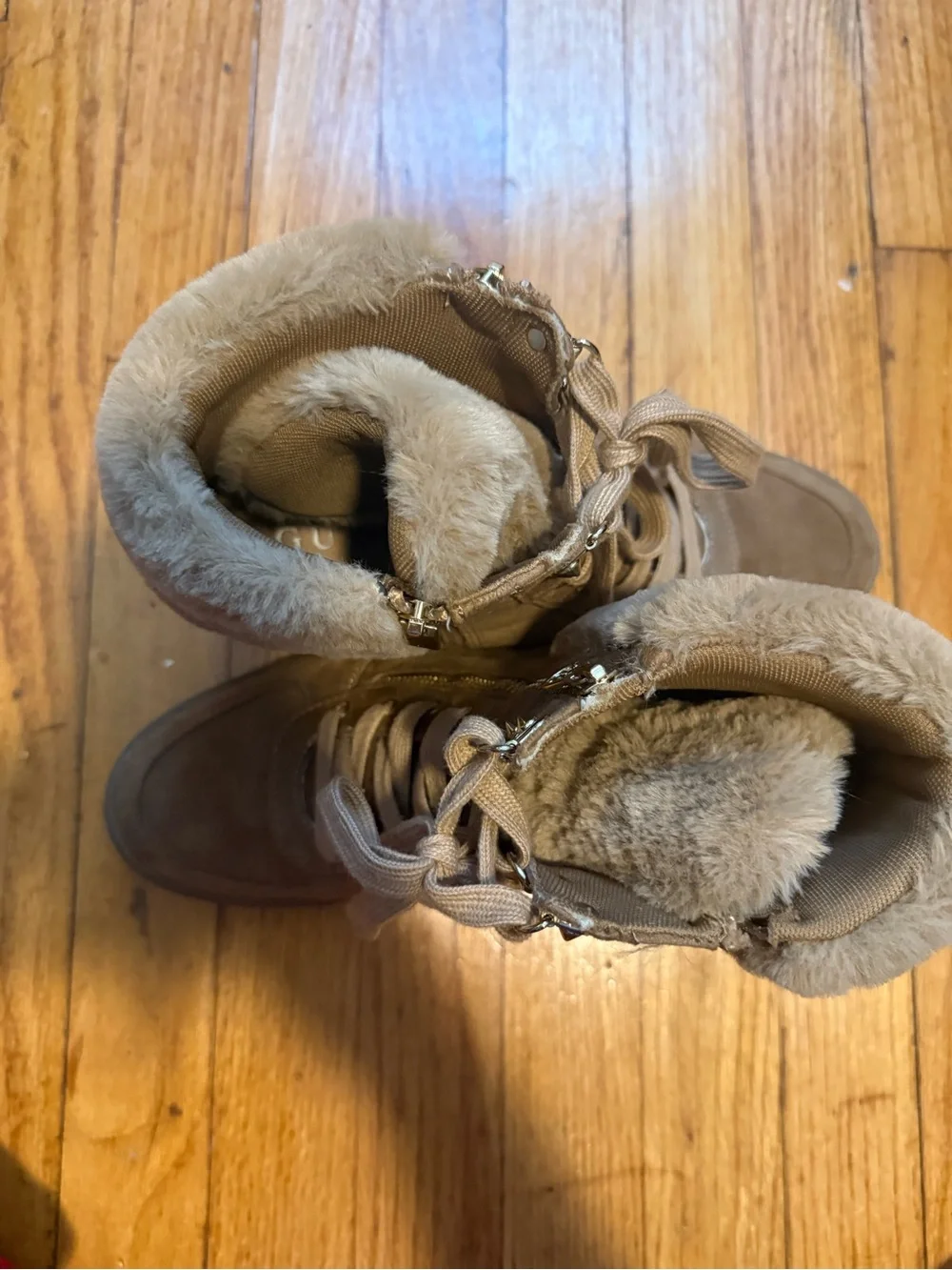 GUESS Brown Faux-Fur Cuff Winter Boots
